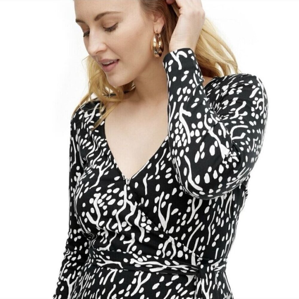 Diane Von Furstenberg Target Black White Midi Wrap Dress Sea Spots Size XS - Picture 3 of 6